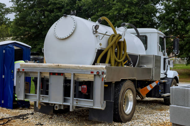Best Portable restroom trailer rental  in Wolfhurst, OH